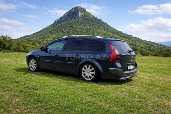 Renault Megane-5