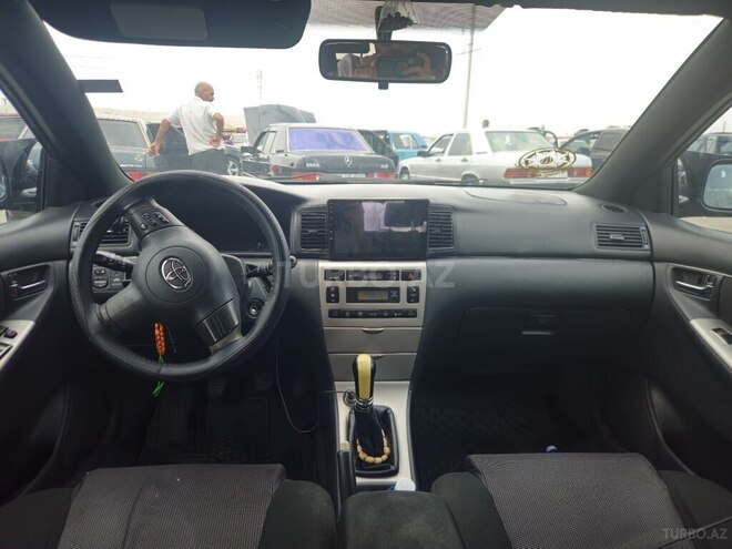 Toyota Corolla-4