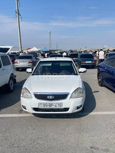 LADA (VAZ) Priora-1