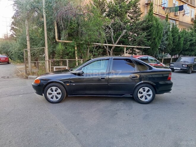 Opel Vectra-13
