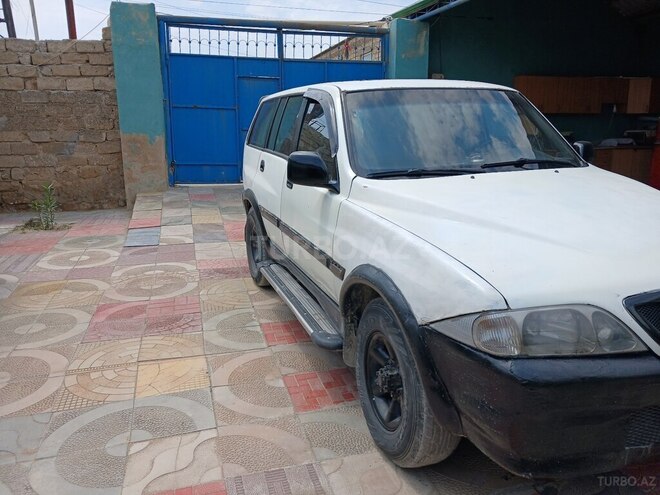 Ssang Yong Musso-4