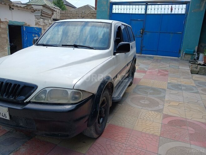 Ssang Yong Musso-5