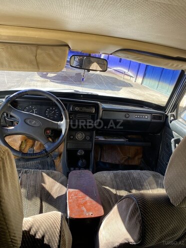 LADA (VAZ) 2107-3