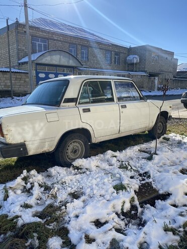 LADA (VAZ) 2107-6