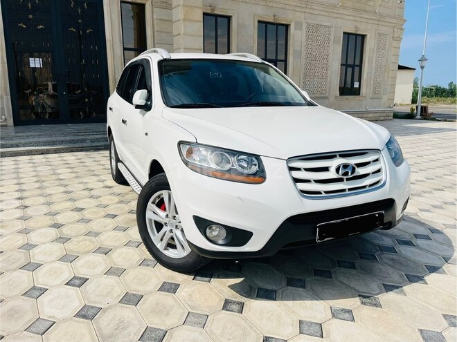Hyundai Santa Fe-1