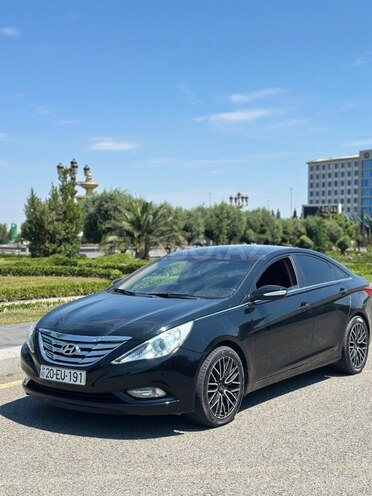 Hyundai Sonata-3