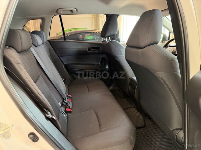 Toyota Corolla Cross-12