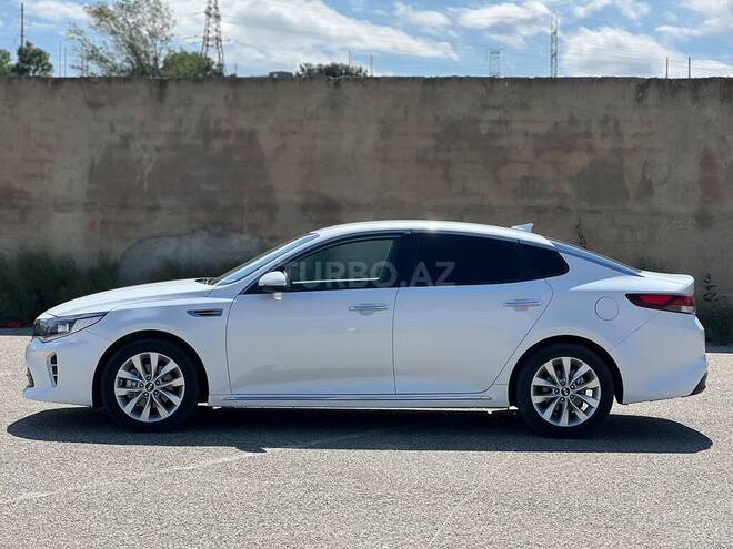 Kia K5-7