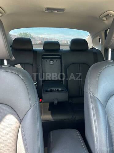 Kia K5-15