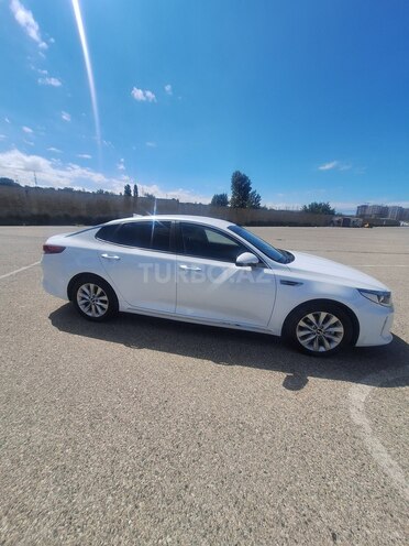 Kia K5-2