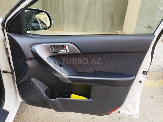 Kia Forte-15