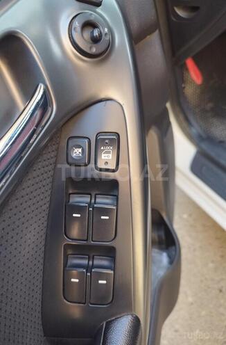 Kia Forte-11