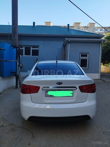 Kia Forte-2