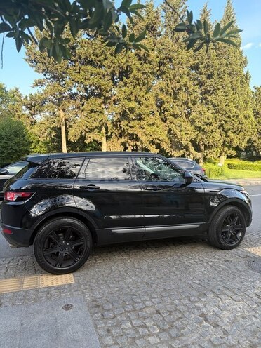 Land Rover RR Evoque-5