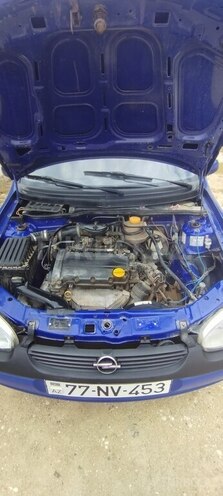 Opel Corsa-10