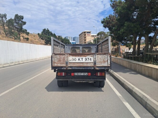 Ford Transit-6