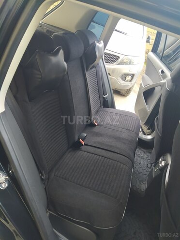Volkswagen Tiguan-6