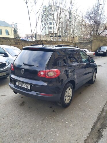 Volkswagen Tiguan-14