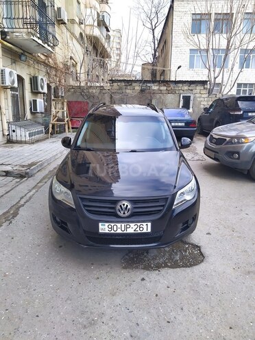 Volkswagen Tiguan-1
