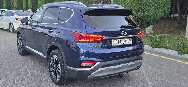 Hyundai Santa Fe-3