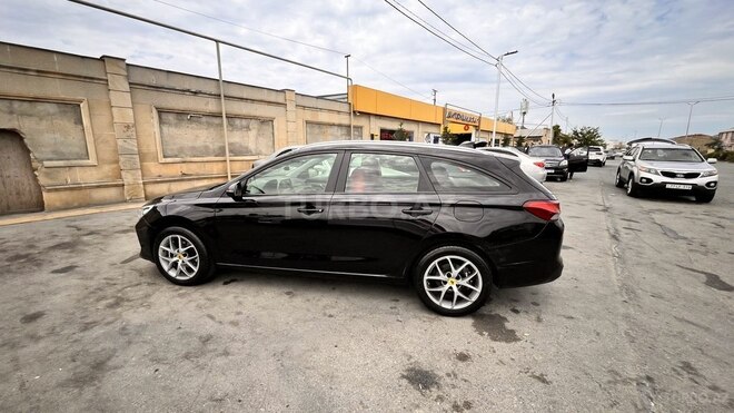 Hyundai i30-11