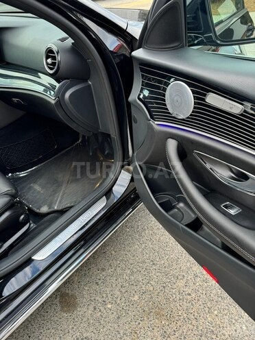 Mercedes E 220 d-21