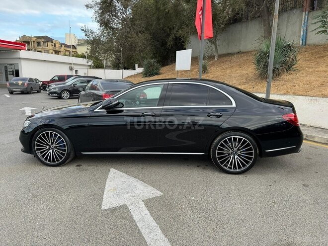 Mercedes E 220 d-10