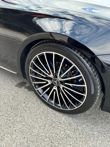 Mercedes E 220 d-16