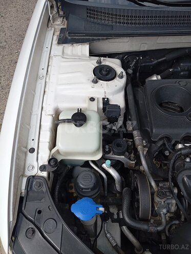 Hyundai Sonata-6