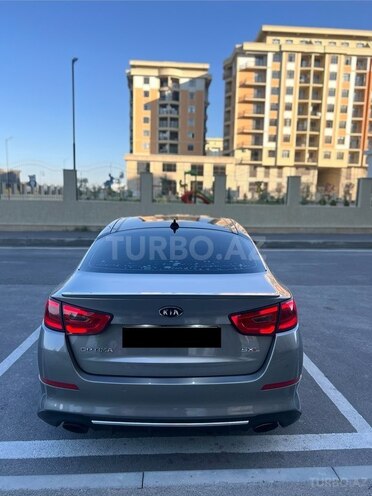 Kia Optima-5