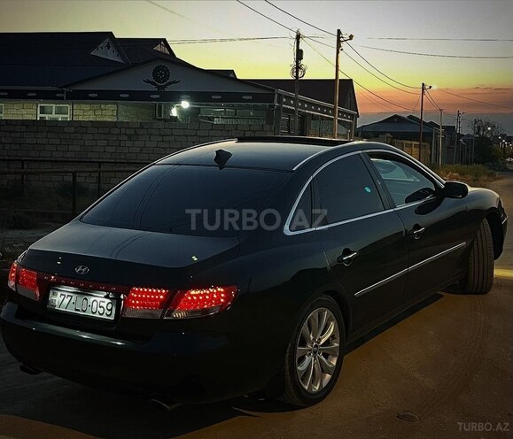 Hyundai Grandeur-4