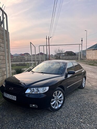 Hyundai Grandeur-1