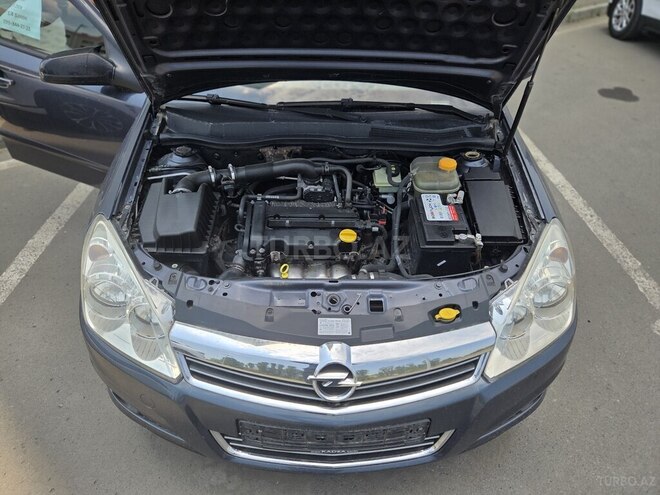 Opel Astra-10