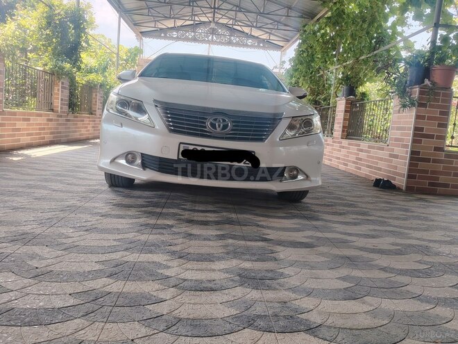 Toyota Camry-10