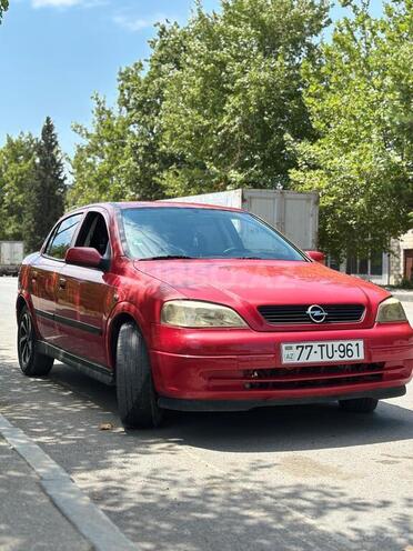 Opel Astra-2