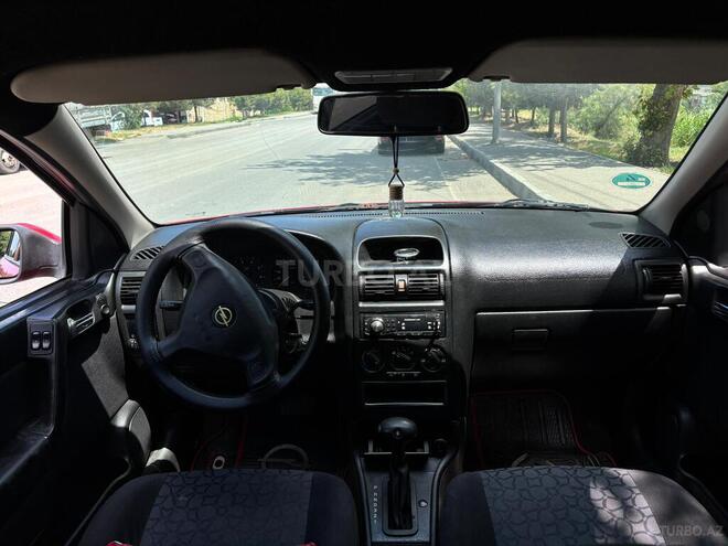 Opel Astra-9