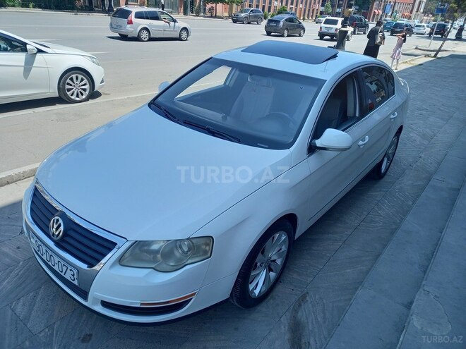 Volkswagen Passat-2