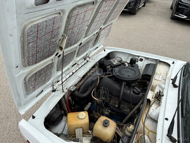 LADA (VAZ) 2107-10