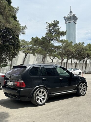 BMW X5-7