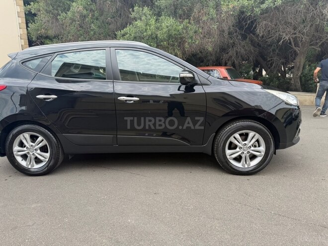 Hyundai ix35-4