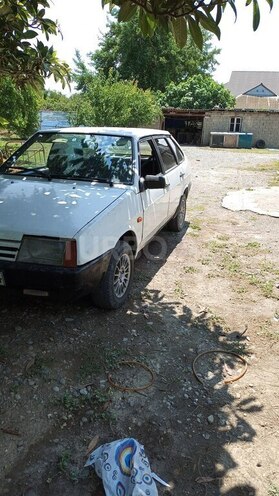 LADA (VAZ) 2109-2