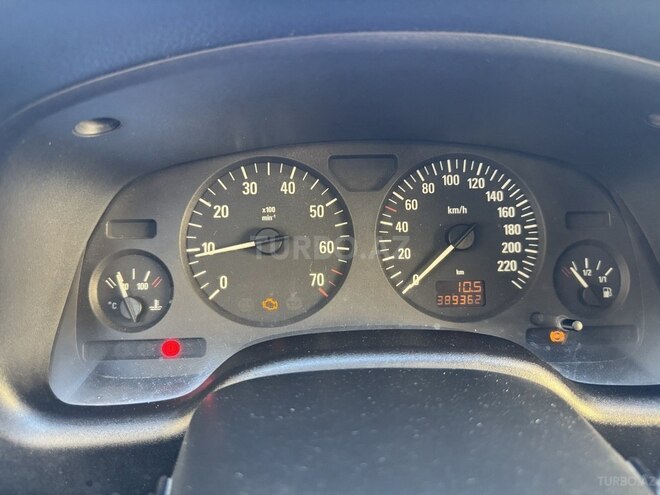 Opel Astra-7