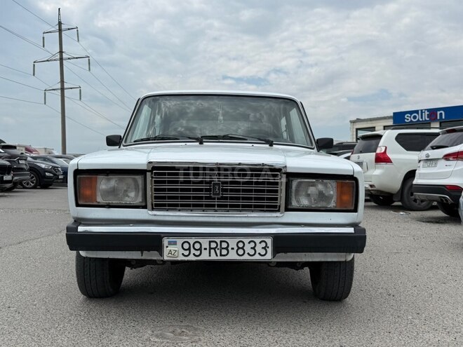 LADA (VAZ) 2107-1