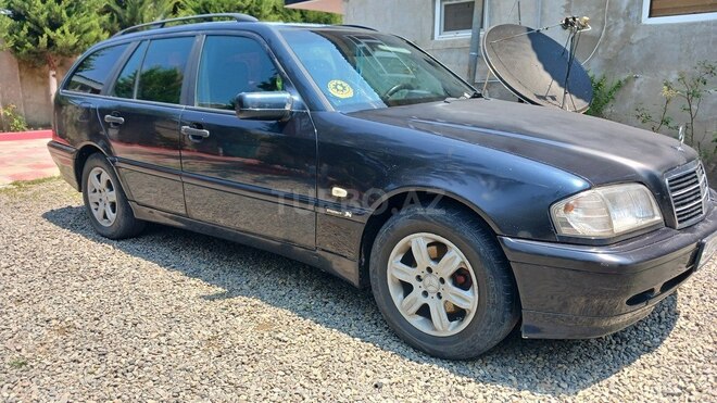 Mercedes C 180-9