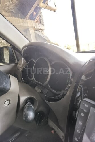 Suzuki Grand Vitara-14