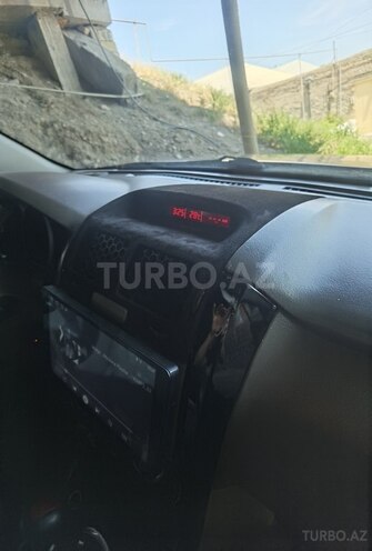 Suzuki Grand Vitara-15