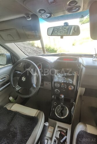 Suzuki Grand Vitara-12