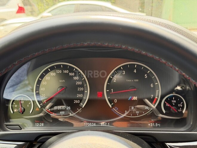 BMW 528-9