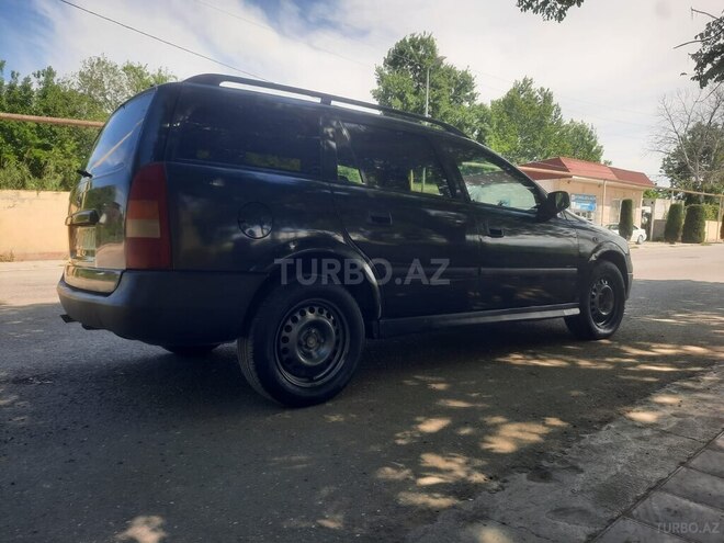 Opel Astra-2