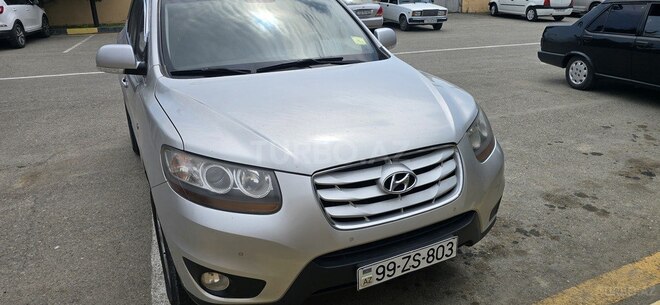 Hyundai Santa Fe-1
